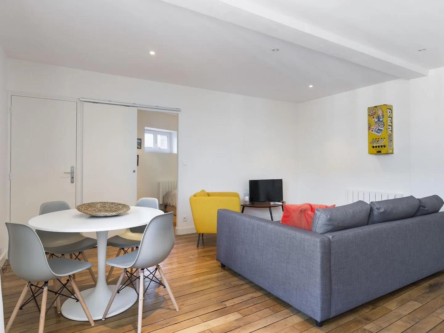 Les Jacobins By Cocoonr Apartment Rennes 0*,  France
